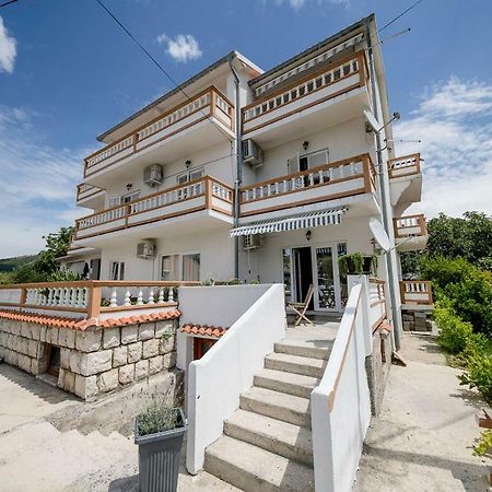 Apartman Jasmina Banjol Kültér fotó