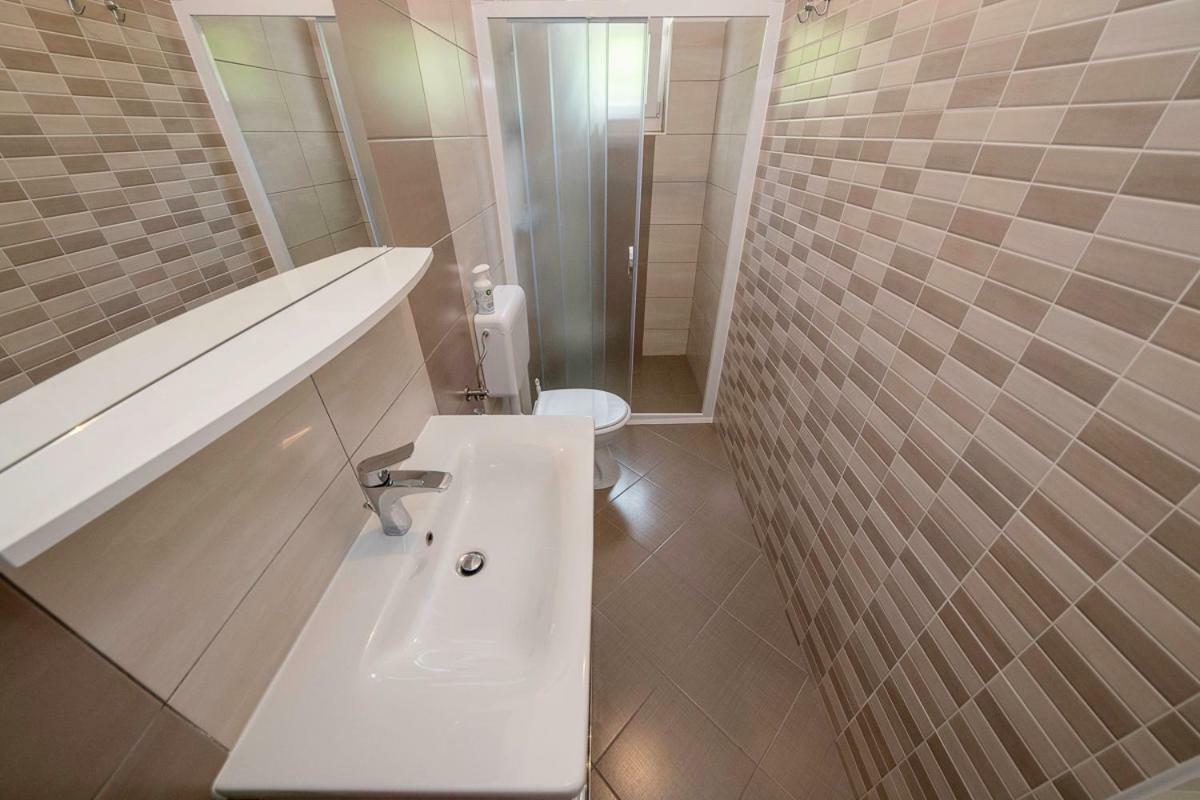 Apartman Jasmina Banjol Kültér fotó